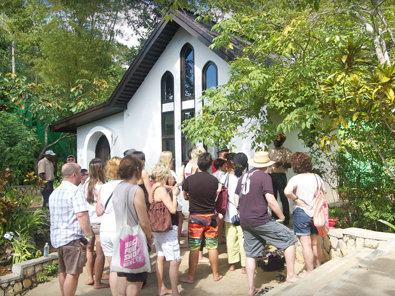 irie-excursions-and-tours-attractions-bob-marley-9-mile