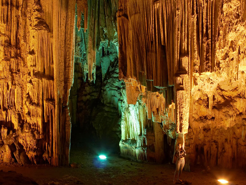 irie-excursions-and-tours-attractions-green-grotto-caves-2