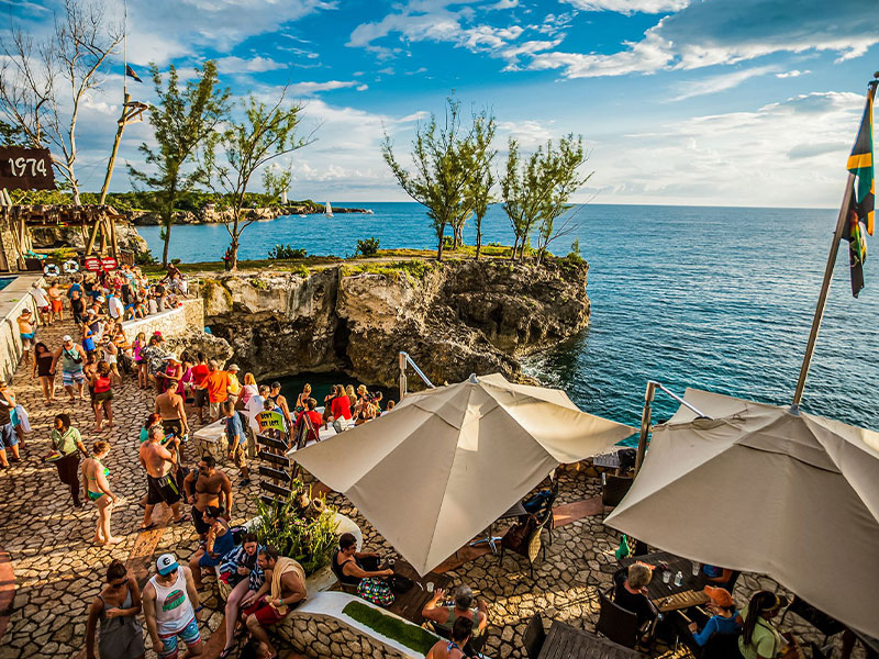 irie-excursions-and-tours-attractions-ricks-cafe